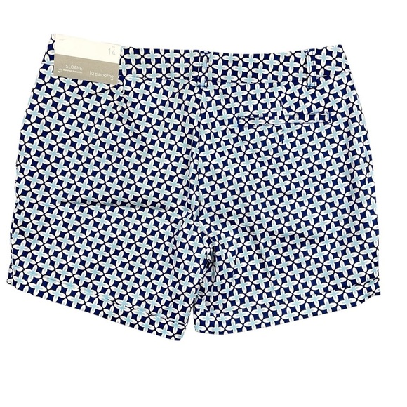 Liz Claiborne Shorts Women's 14 Sloane Floral Patterned Cuffed Hem Blue Pockets - Picture 2 of 12